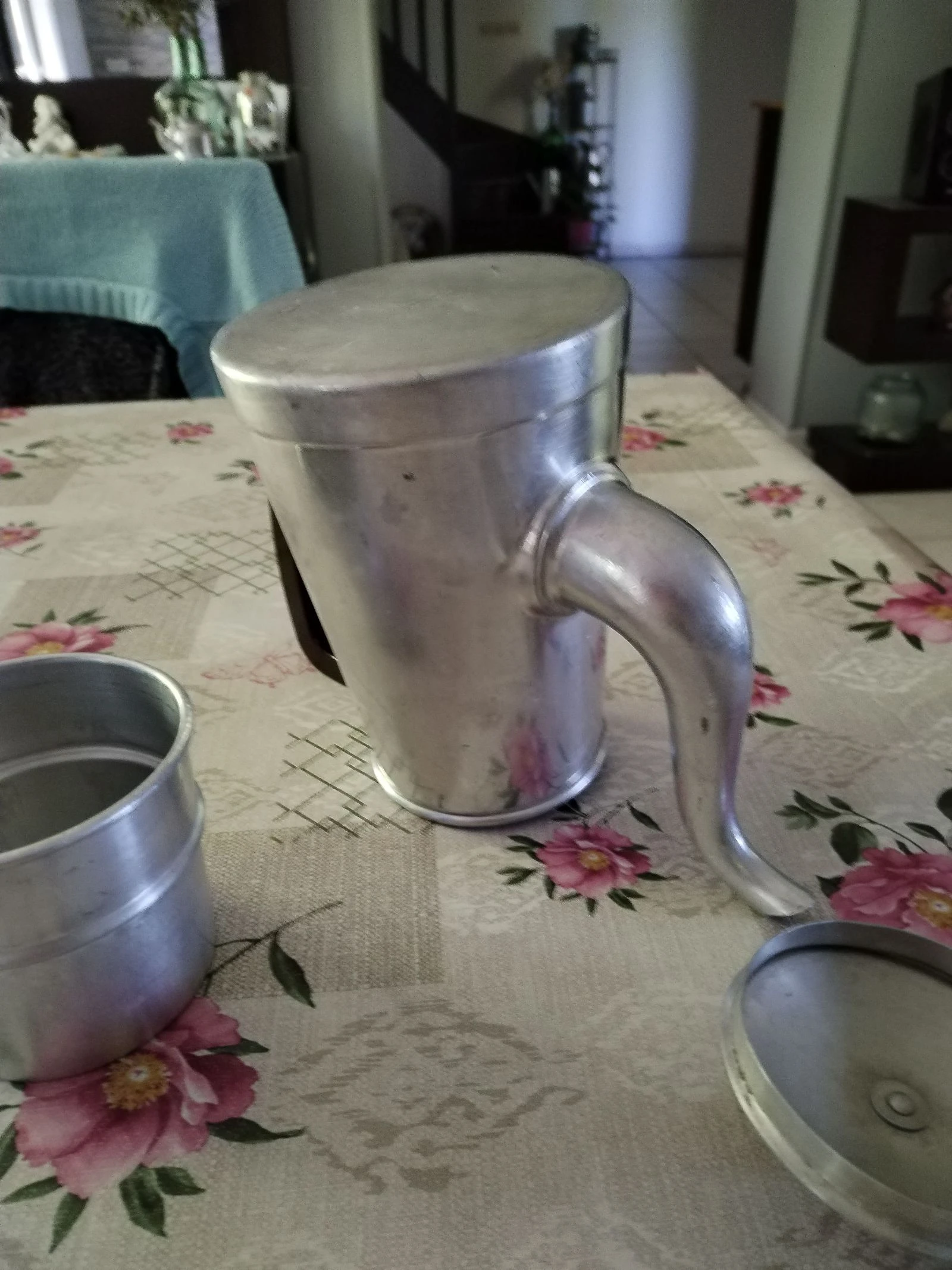 Mooi vintage retro aluminium koffiemachine uit de jaren 50/60. – photo 3